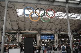 Paris 2024 - Chaos In The Train Stations And In The Streets Of Paris