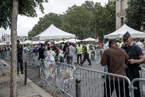 Paris 2024 - Chaos In The Train Stations And In The Streets Of Paris