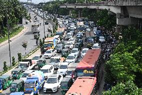 Daily Life In Dhaka