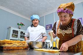 CHINA-XINJIANG-TACHENG-TATAR ETHNIC CULTURE-INHERITOR (CN)