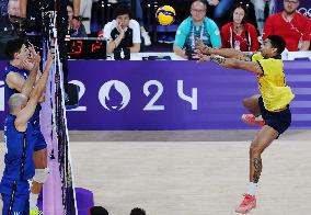 (PARIS2024)FRANCE-PARIS-VOLLEYBALL-MEN'S PRELIMINARY ROUND-ITA VS BRA