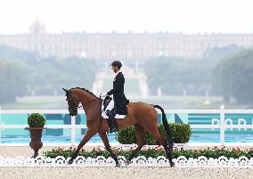 (PARIS2024) FRANCE-PARIS-EQUESTRIAN-HUA TIAN