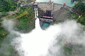 Dongjiang Reservoir Release Floodwaters in Chenzhou