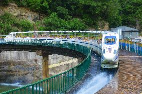 Water-Powered Train