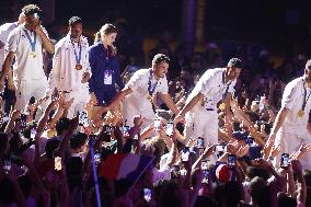 Paris 2024 - French Rugby 7 Players Celebrate Their Gold Medal At Club France