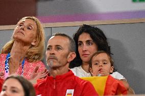 Paris 2024 - Tennis - Xisca Perello And Rafael Junior Nadal In The Stands