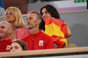 Paris 2024 - Tennis - Xisca Perello And Rafael Junior Nadal In The Stands