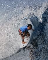 Paris Olympics: Surfing