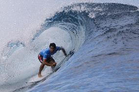 Paris Olympics: Surfing