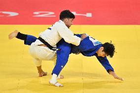 Paris 2024 - Judo - Men’s -60kg - Giorgi Sardalashvili And Kim Won-jin