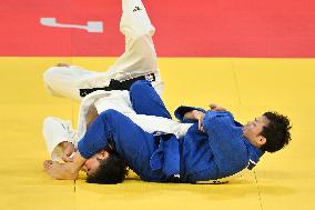 Paris 2024 - Judo - Men’s -60kg - Yung Wei Yang And Ryuju Nagayama