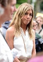 Jennifer Aniston On Set - NYC