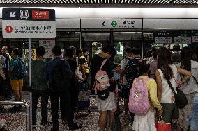 Hong Kong MTR Suspended Train Service To Some Stations For Maintenance