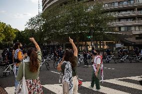 Pro-Palestine Protest In Front Of The Watergate Hotel When Netanyahu Leaves For Israel Early Following Deadly Rocket Strike