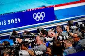 Paris 2024 - Photographers during the Swimming competitions