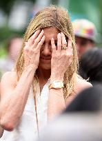 Jennifer Aniston On Set - NYC