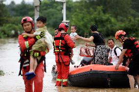 Rainstorm Hit Zixing