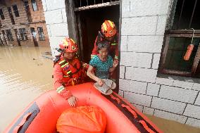 Rainstorm Hit Zixing