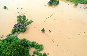 Rainstorm Hit Zixing