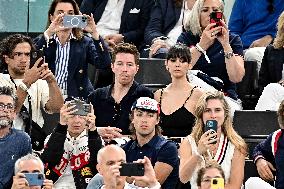 Paris 2024 - Nina Dobrev And Shaun White At Gymnastic