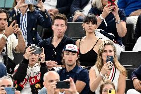Paris 2024 - Nina Dobrev And Shaun White At Gymnastic