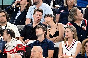 Paris 2024 - Nina Dobrev And Shaun White At Gymnastic