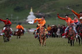 (SichuanMosaics)CHINA-SICHUAN-GARZE-RURAL FOLK EVENT (CN)