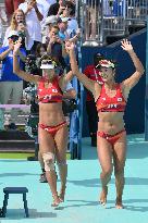 Paris 2024 - Beach Volley - Brazii v Japon