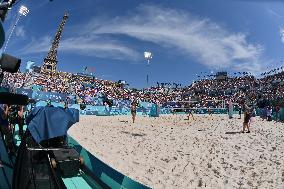 Paris 2024 - Beach Volley - Brazii v Japon