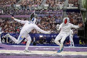 Paris 2024 - Epee - Ruslan Kurbanov v Romain Cannone