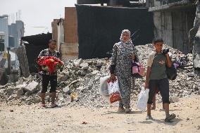 New Israeli Order In Gaza's Khan Younis Displaces Palestinians Again