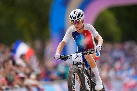 Paris 2024 - VTT - Pauline Ferrand Prevot Wins Gold