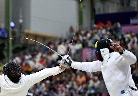 (PARIS2024)FRANCE-PARIS-OLY-FENCING