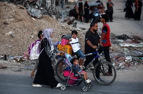 Israeli Evacuation Orders In The Central Gaza Strip