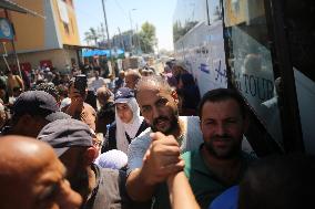 Palestinian Children And Patients Are Awaiting Their Medical Evacuation