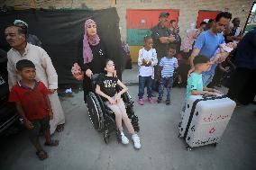 Palestinian Children And Patients Are Awaiting Their Medical Evacuation