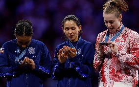 (PARIS2024) FRANCE-PARIS-OLY-FENCING