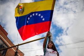 Venezuelans in Colombia during Presidential Elections