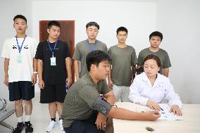 A Conscription Medical Examination Station in Funing