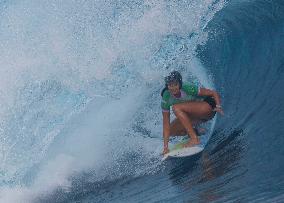 Paris 2024 - Women's Round 1 Heat Of Surfing