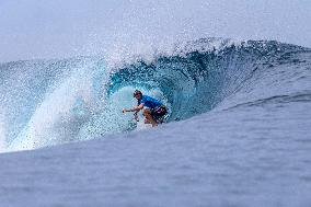 Paris 2024 - Women's Round 1 Heat Of Surfing