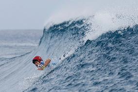 Paris 2024 - Women's Round 1 Heat Of Surfing