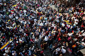 Venezuelan People Gather In Chile During Venezuela’s Elections