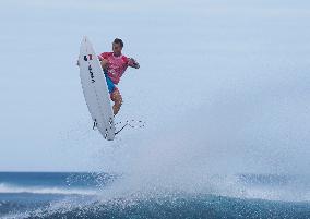 Paris 2024 - Women's Round 2 Heat Of Surfing