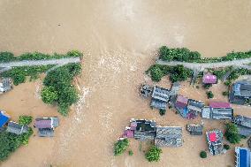 (SpotNews)CHINA-HUNAN-XIANGTAN-JUANSHUI RIVER-DIKE BREACH-RESCUE (CN)