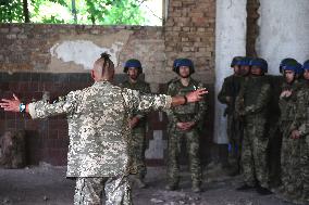 Former prisoners of Shkval Special Battalion defend Ukraine