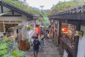 CHINA-CHONGQING-OLD STREET-URBAN RENEWAL (CN)