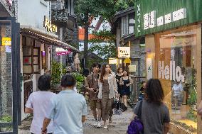 CHINA-CHONGQING-OLD STREET-URBAN RENEWAL (CN)