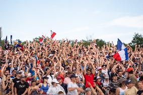 Paris 2024 - Mountain Bike - Supporters