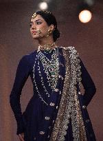 INDIA-NEW DELHI-FASHION SHOW-FDCI INDIA COUTURE WEEK